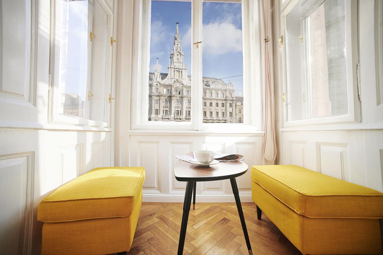 New York Palace View Apartment Budapest Exterior foto